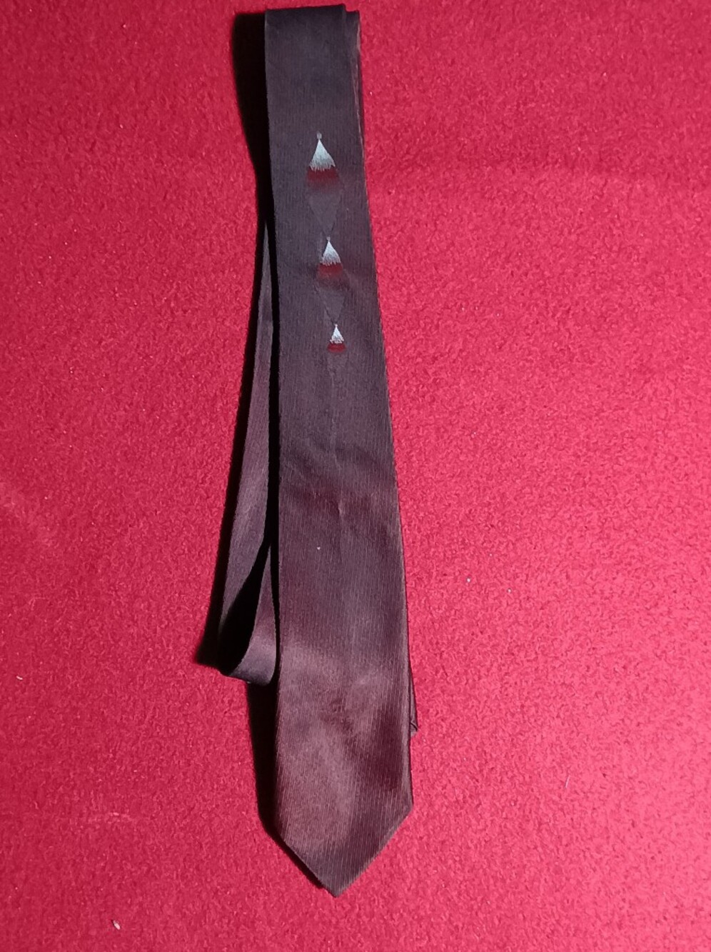 Men's Arrow Classic Burgundy Skinny Tie 2 x 52 in 60s Mad Men Luxura Dectolene